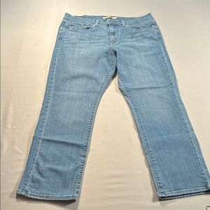 Levi Classic Straight Women’s Blue Jeans Size 12